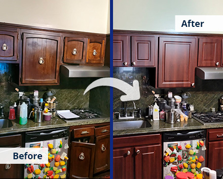 Before and After for a cabinet refacing job on kitchen cabinets in Buffalo, NY